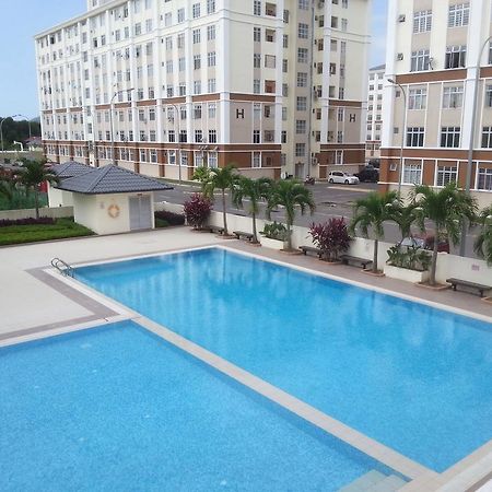 Kk Holiday Suites Apartment Kota Kinabalu Buitenkant foto